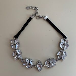 CHOKER NECKLACE